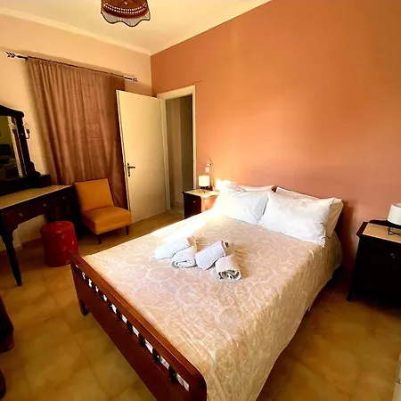 Appartement Palaiopolis House